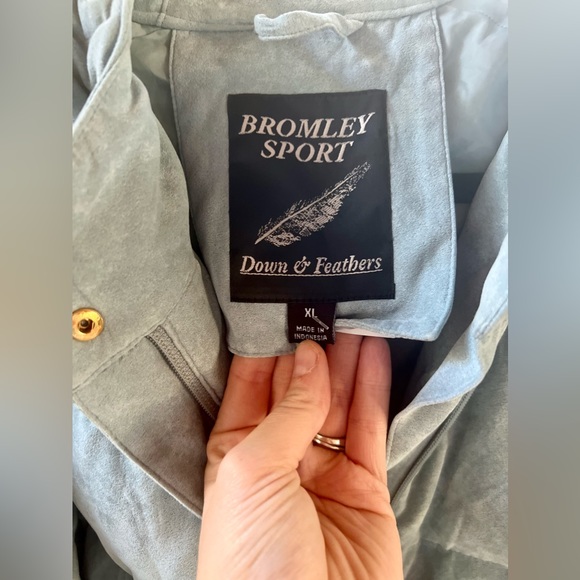 BROMLEY SPORT Light Blue Quilted Down & Feather Puff Jacket, Size XL - Picture 7 of 8